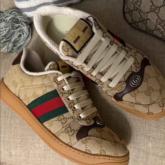 Gucci Women's Screener Sneaker - Picture 7 of 7